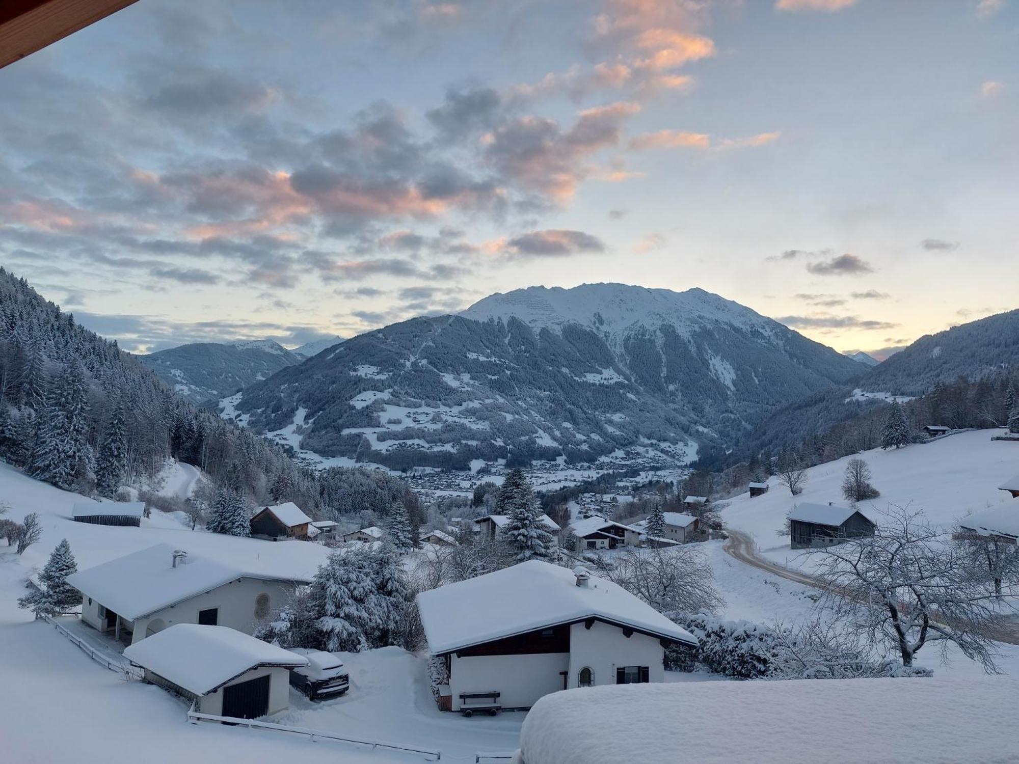 Haus Stroehle Appartement Schruns Buitenkant foto