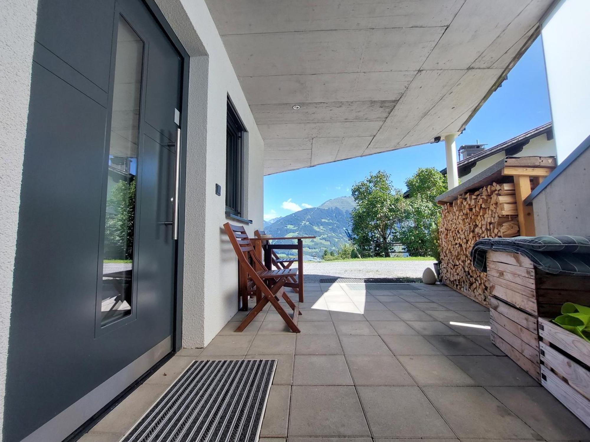 Haus Stroehle Appartement Schruns Buitenkant foto